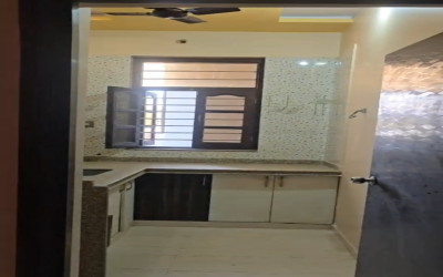 Gallery thumbnail 2 BHK house on first floor